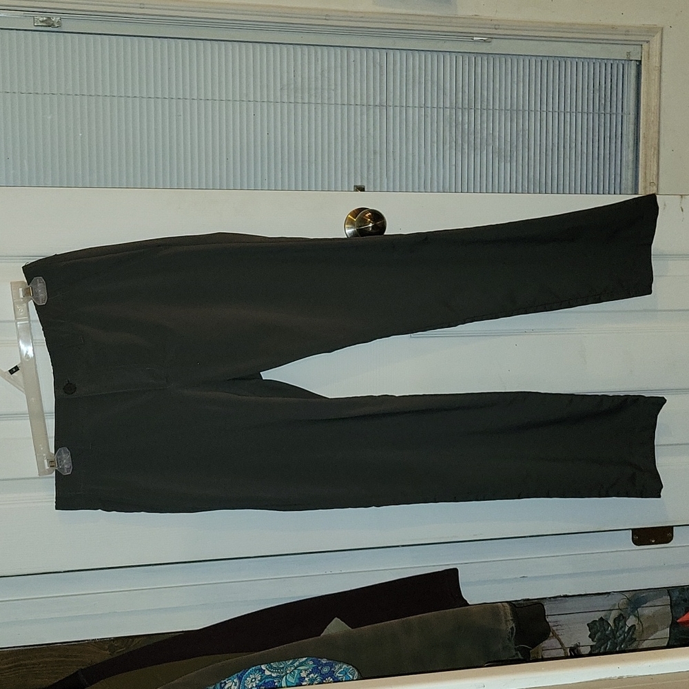 Grey workforce pants by Roundtree & Yorke, size 32x32